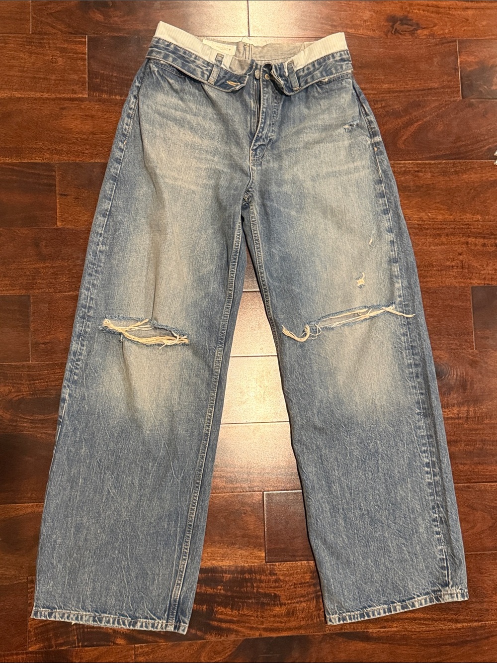 Zara Women’s Light Blue Relaxed Ripped Jeans with Folded Waist